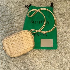 Bottega Veneta Mini Loop Camera Bag!